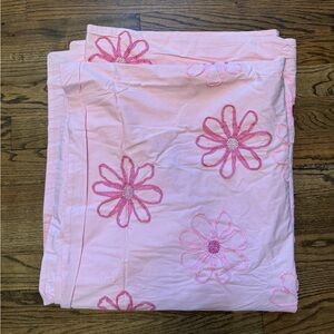 🌸 The Land of Nod Pink Floral Twin Duvet Cover (68″ × 88″, Cotton)